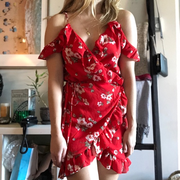 Wrap Floral Dress - Picture 4 of 6